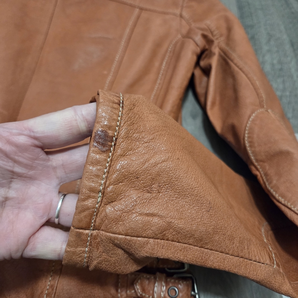 Danier Cognac Genuine Leather Moto Jacket 2XS Fitted Zip Front Fits Like XS - Picture 9 of 14